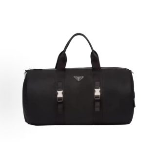 PRADA Re-Nylon 36L Metallic Triangle Logo Design Travel Bag Unisex Couple Model Black