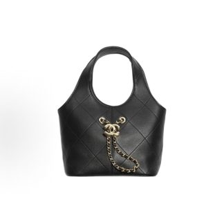 CHANEL 26P Double C LOGO Diamond Plaid Calf Leather Gold Metal Shopping Bag Tote Small Black