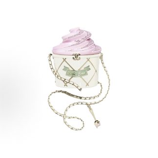CHANEL 26C leather chain Diamond-encrusted ice cream hard dinner bag Plexiglass rhinestone shoulder bag white with pink
